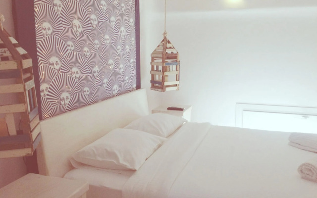 Marcia Suites
