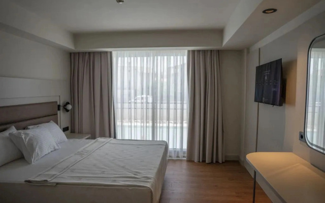Avia Resort & Spa