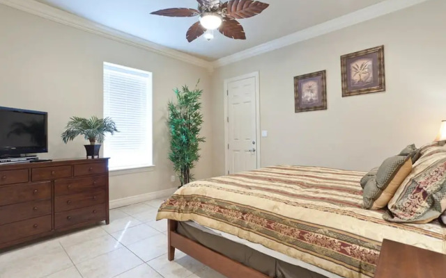 Retama Landing Condominium 4