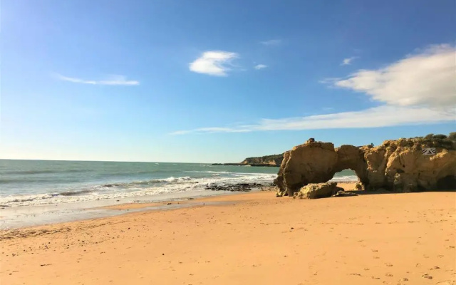 Excelente T1 Oura Beach Bicos Apartment Lucia