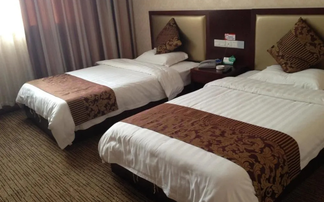 Fuyang Golden Beach Hotel