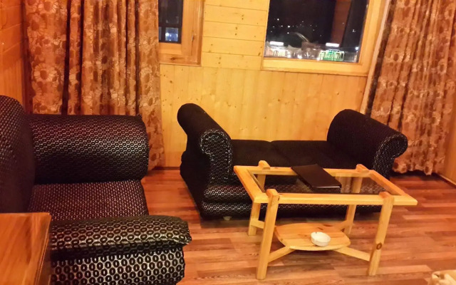 Shamyana Lodge and Restaurant