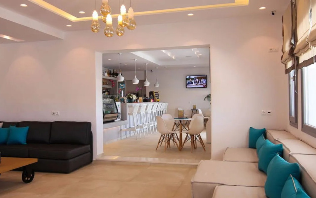 Paradise Beach Rooms & Apartments