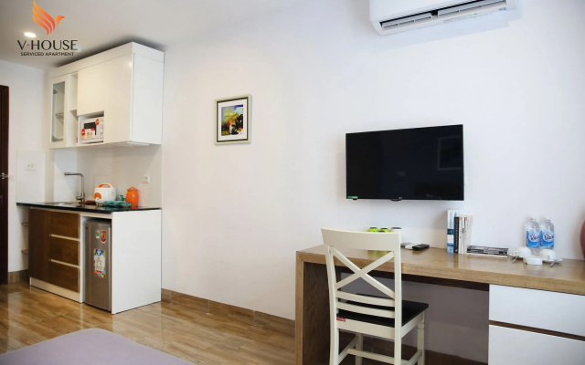 V House 5 Serviced Apartment