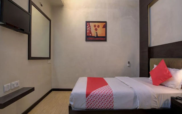 OYO 26196 Hotel Vip Regency