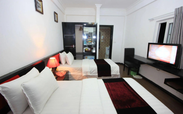 Hanoi Crystal Hotel