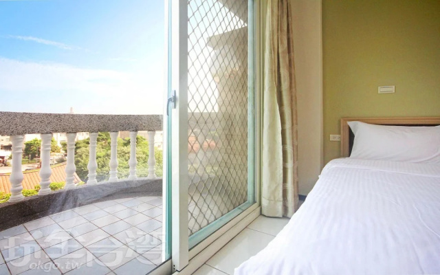 Golden Year B&B
