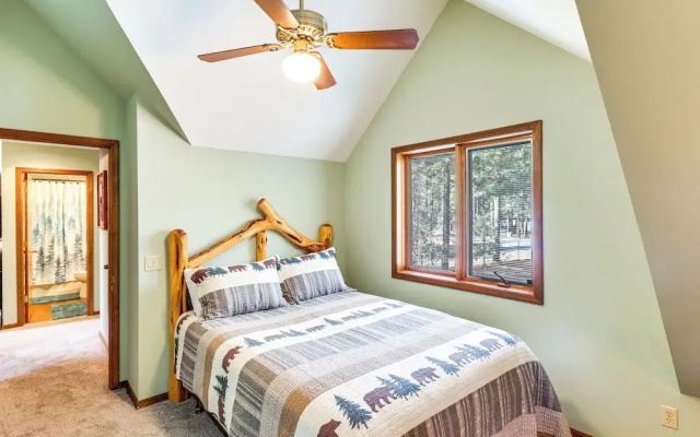 Golf, Hike, Explore! Family-friendly Pinetop Haven