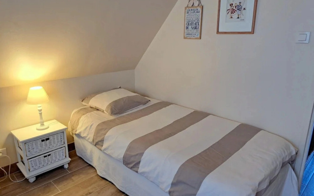 Plouneour-trez Holiday Home With Seaview