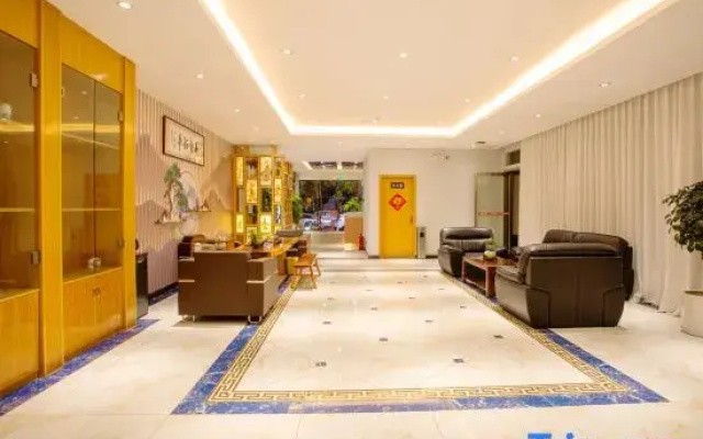 Yunzhi Wing Hotel (Mengzi New World)