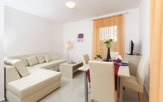 Apartments Bella