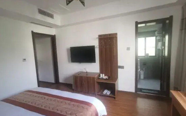 Jinting Laohe Jibanyuewan Homestay