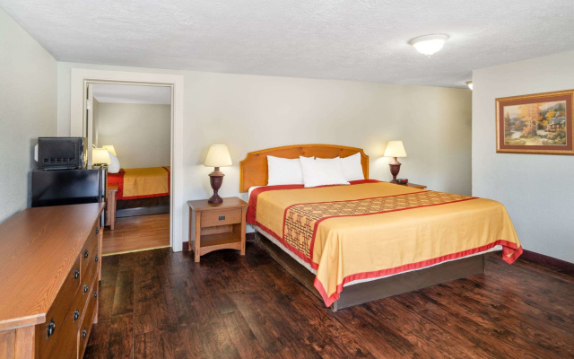 Pigeon Forge Parkway Inn