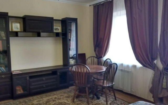 Коттедж Apartment Family (Апартмент Фэмили)