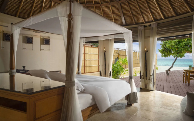 Отель Banyan Tree Vabbinfaru