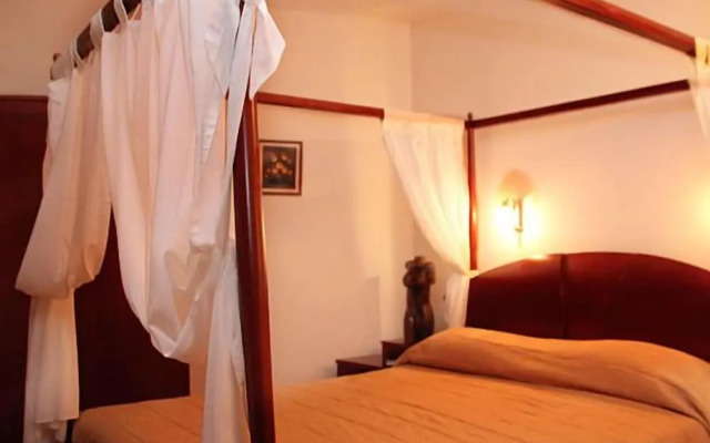 Mythos Hotel