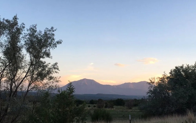 Spanish Peaks Inn