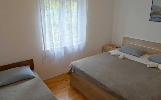 Novi Vinodolski Seafront Apartments With Balcony