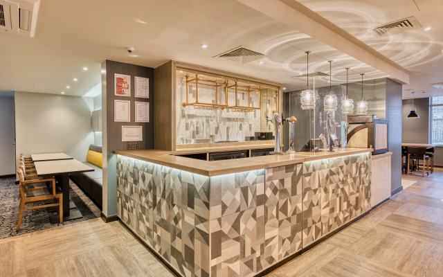Premier Inn Peterborough City Centre