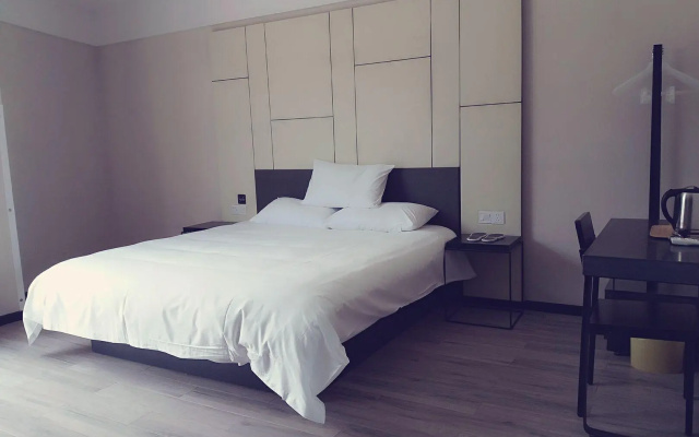 Hi Inn Shanghai Xinzhuang Gaoxing Road