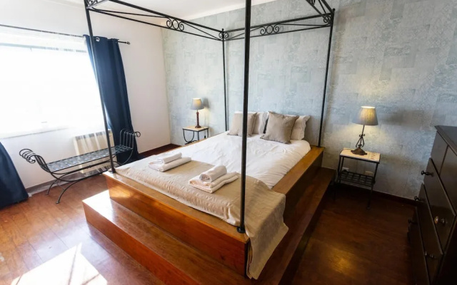 Villa Janota by Acasadascasas