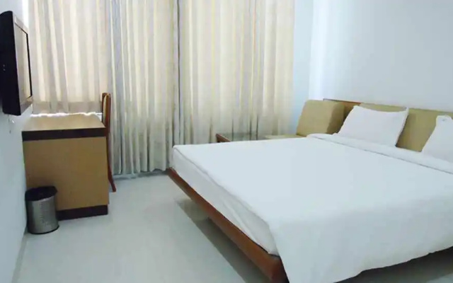 Sybaritic Suites