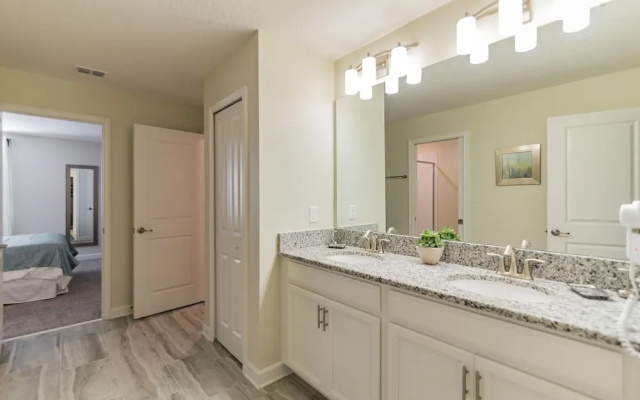 1563OL-The Retreat at ChampionsGate