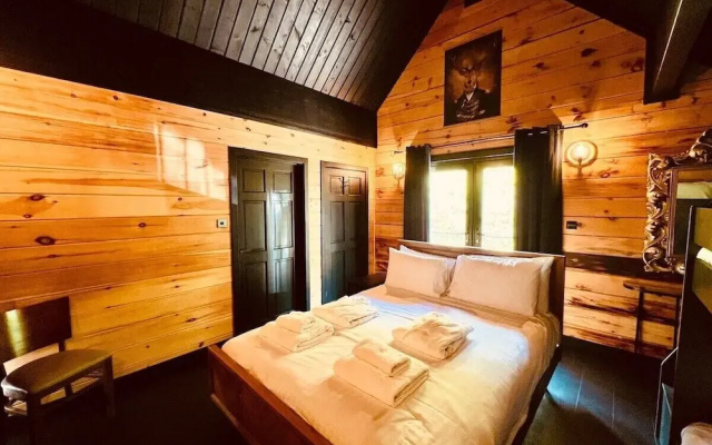 Lodges On Loch Ness