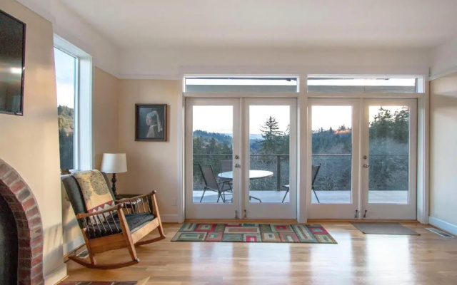 Hazel-Rvr Vw-AC-HT-4BR/2.5B