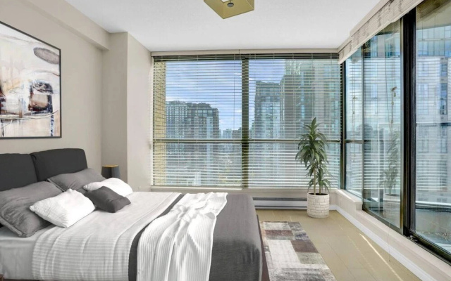 Amazing Views Of The City Downtown Vancouver