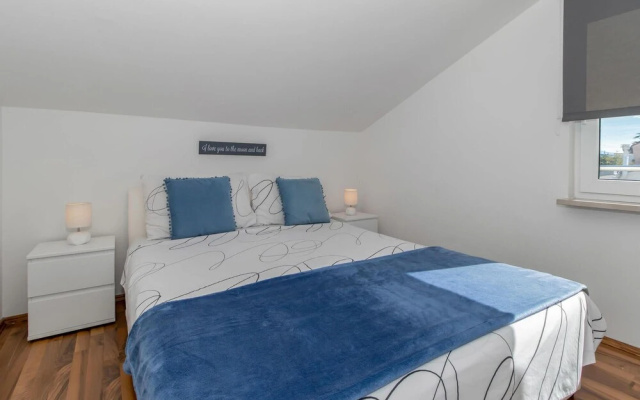 Amazing Home in Dramalj With Wifi and 2 Bedrooms