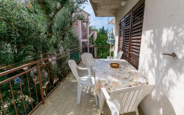 Apartment Ljuba