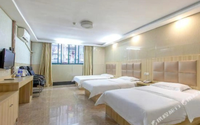New Beacon Shangju Hotel (Hanzhengjie Subway Station Wuzhan Convention Center)