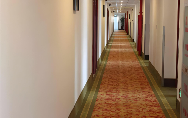 GreenTree Inn Shanghai West Huaxia Road Subway Station Hotel