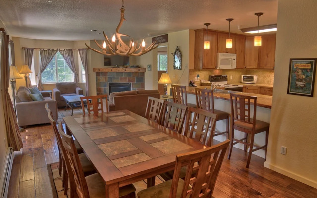 Villas at Swan's Nest Condominium #1509
