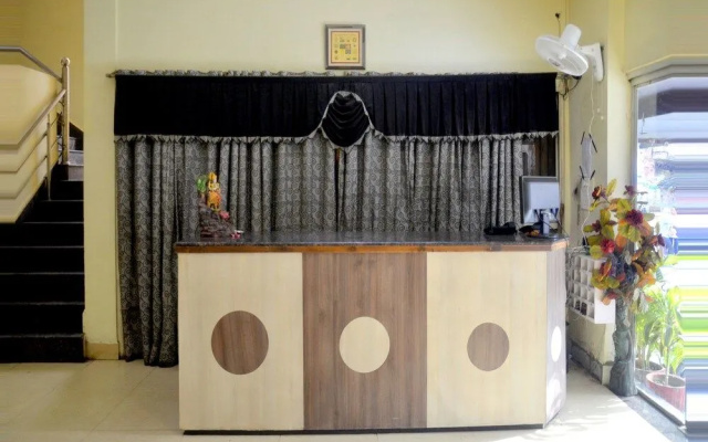 OYO 5655 Hotel Ganges