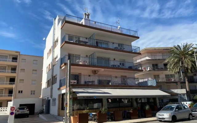 Apartamentos Aquarium. 150 Metros Playa.