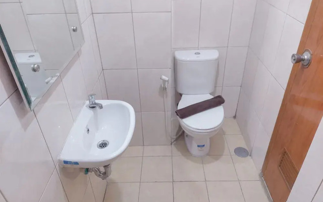 Best Place Studio At Amazana Serpong Apartment