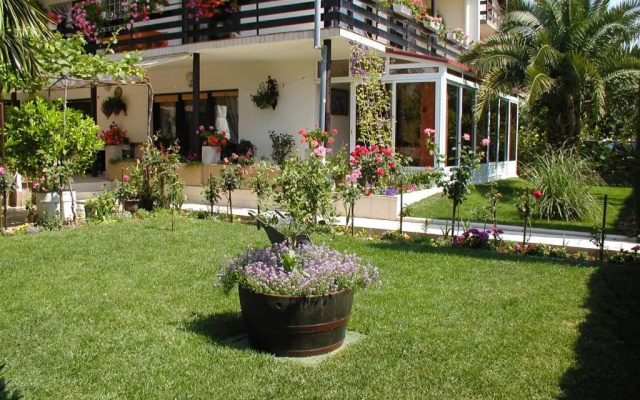 Rooms Vila Mautner