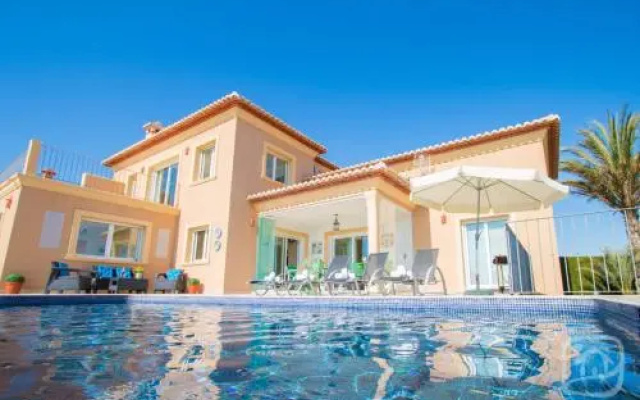 Abahana Villas Las Flores