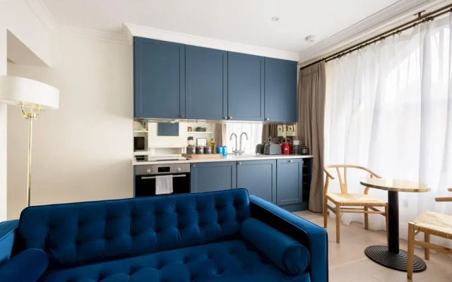 The Chelsea Apartment by Hok Living
