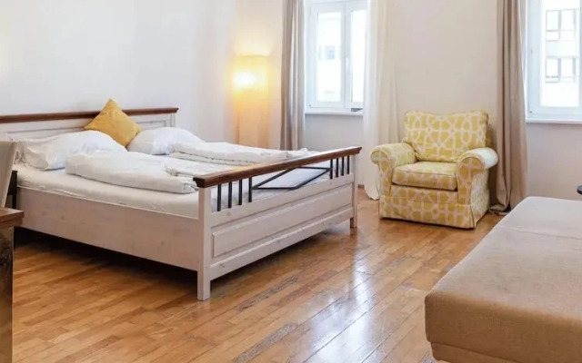 Executive Central Room Long Stay