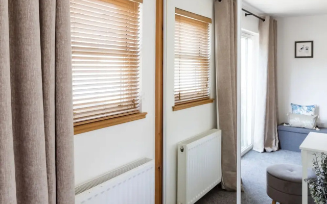 Shorefront Anstruther Home - 2 Bedrooms & Sofa Bed