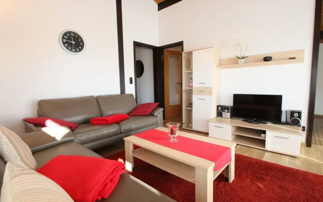 Freistehender Ferienbungalow im Fachwerkstil