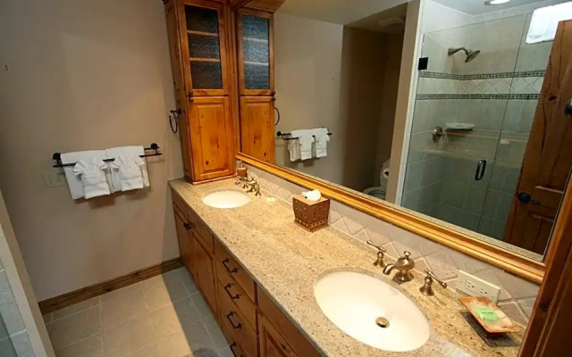 Highlands Townhome #17