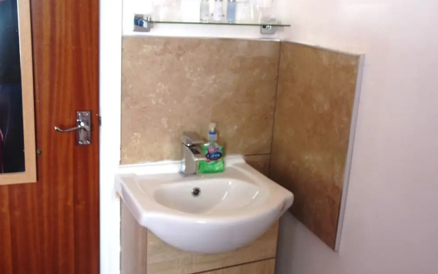 Aaran Guesthouse