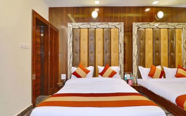 OYO 13795 Delight Home Stay
