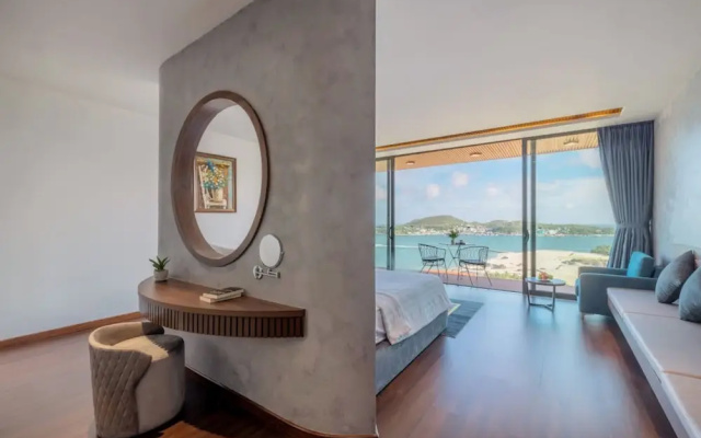 The Ocean Front Villa Nha Trang Abogo