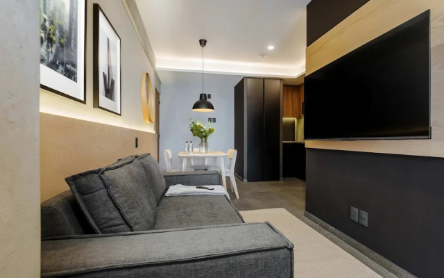 w Nest-style 1BR in Lively Tabacalera