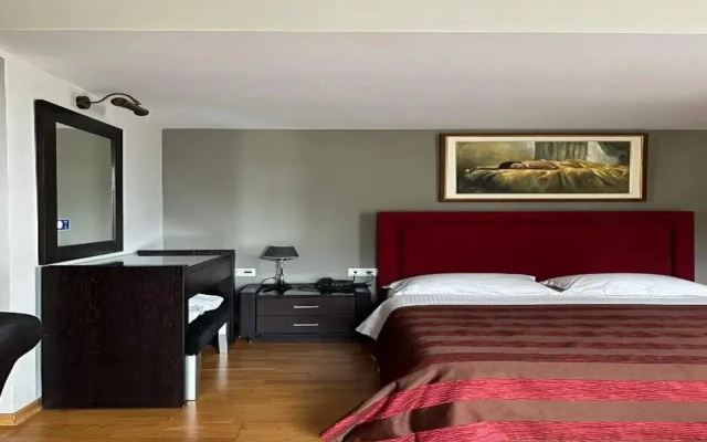 Epavlis Meteora Suites Hotel